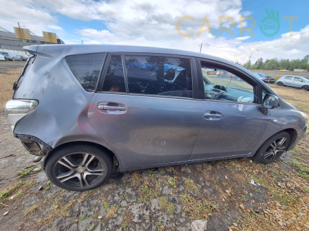 Toyota 2010 - zdjęcie 7