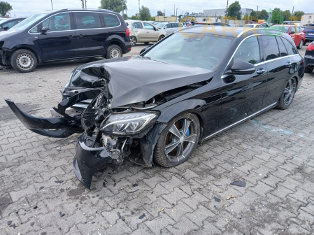 Mercedes-Benz 2015 - zdjęcie 2