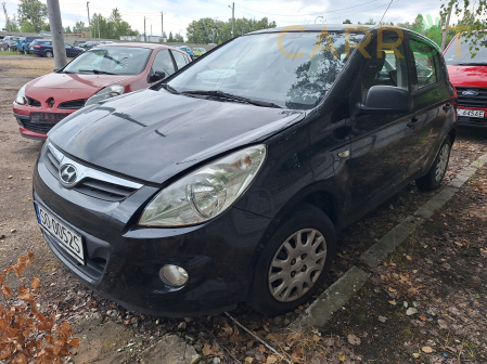 Hyundai 2010 - zdjęcie 2