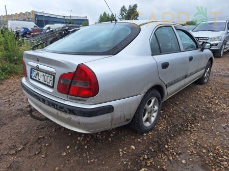 Mitsubishi 2000 - zdjęcie 6