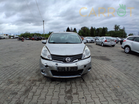 Nissan 2011