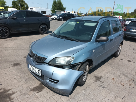 Mazda 2004 - zdjęcie 2