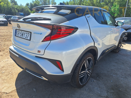 Toyota 2021 - zdjęcie 6