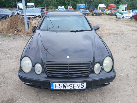 Mercedes-Benz 1999
