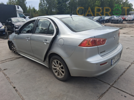 Mitsubishi 2010 - zdjęcie 4