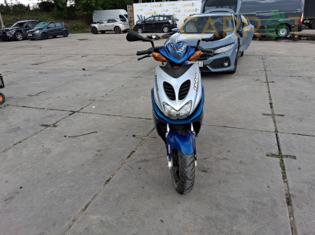Yamaha 1999
