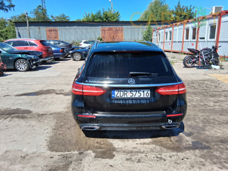 Mercedes-Benz 2020 - zdjęcie 5