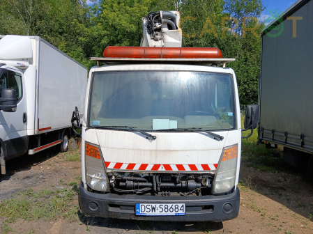Nissan 2011