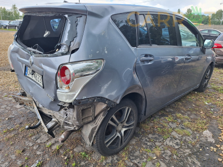 Toyota 2010 - zdjęcie 6