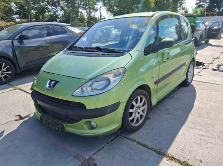 Peugeot 2005 - zdjęcie 2