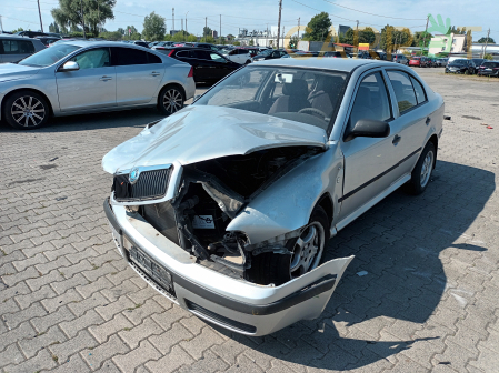 Škoda 2003 - zdjęcie 2