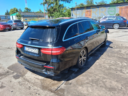 Mercedes-Benz 2020 - zdjęcie 6