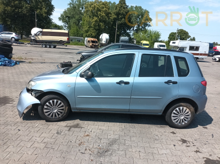 Mazda 2004 - zdjęcie 3