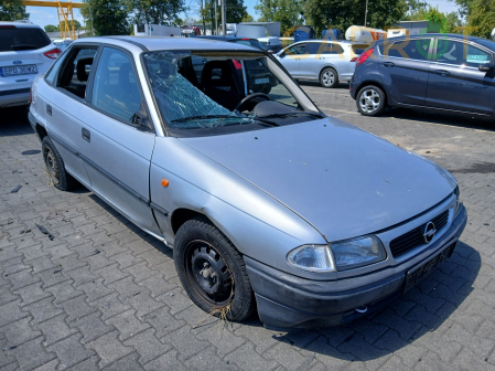 Opel 2001