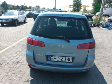 Mazda 2004 - zdjęcie 5