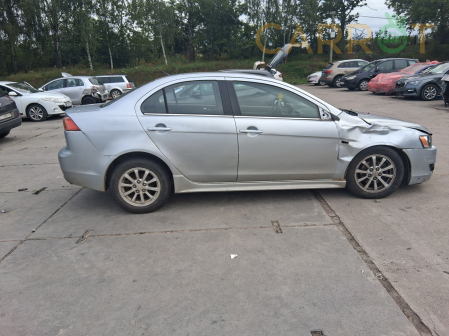 Mitsubishi 2010 - zdjęcie 7